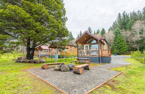 Forks Apartment | Rainforest Tiny Home Retreat 29