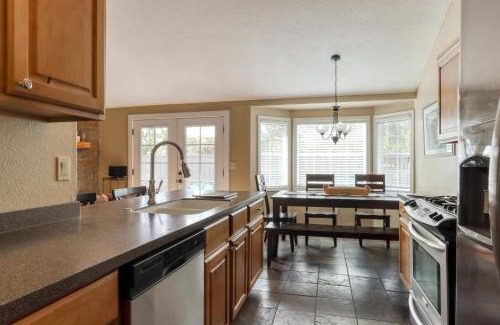 Deer Park House | Rainier Rest Stop