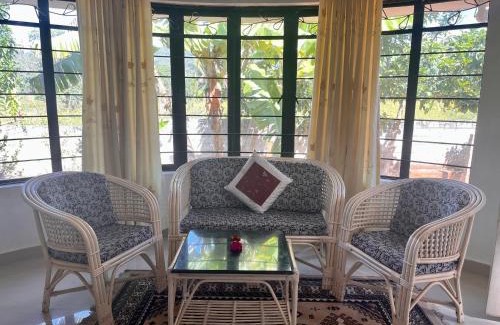 Yelagiri Villa | Raj Cliff Top Villa