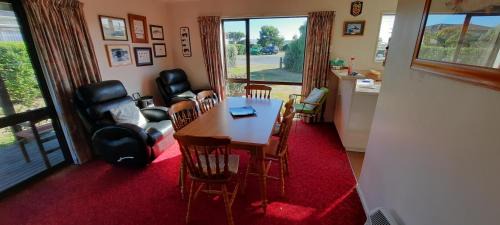 Southbridge House | Rakaia Huts Holiday Home