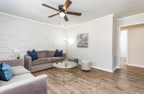 Southwest Raleigh House | Raleigh house w master suite - 4min to Fenton