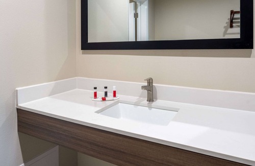 Modesto Hotel | Ramada by Wyndham Modesto Yosemite Area