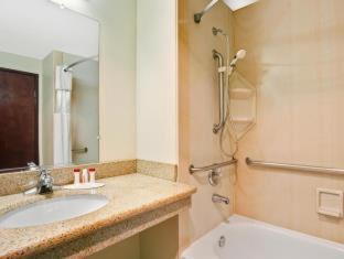 Tukwila Hotel | Ramada by Wyndham Tukwila Southcenter
