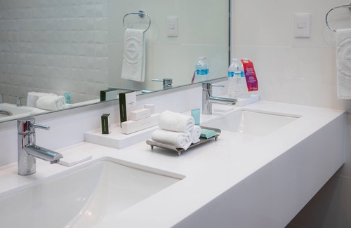 Jurica Hotel | Ramada Encore Queretaro