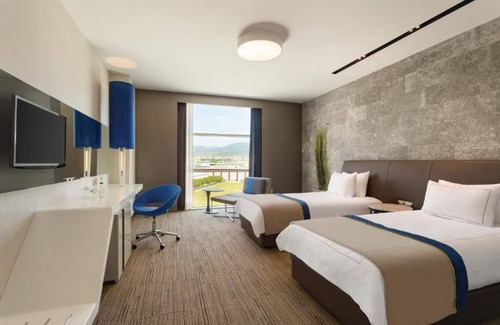 Ulucak Ataturk Hotel | Ramada Hotel & Suites by Wyndham Izmir Kemalpasa