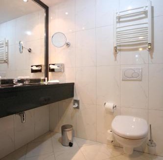 Sector 1 Hotel | Ramada Hotel & Suites by Wyndham Bucharest North