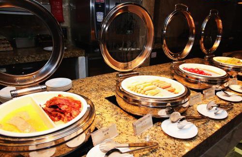 Pudong Hotel | Ramada Plaza Shanghai Pudong Airport - 3 mins to PVG depature floor & check entrance with hotel shuttle