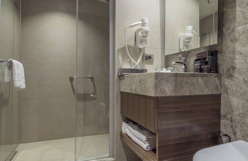 Kusadasi City Centre Resort | Ramada Resort by Wyndham Kusadasi
