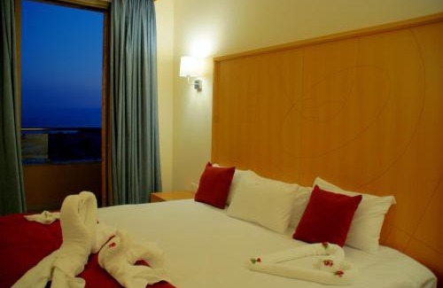 Sweimeh Resort | Ramada Resort Dead Sea