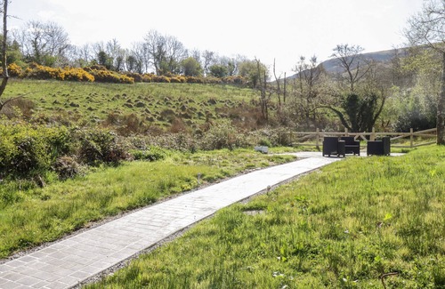Ballaghnabehy Cottage | RAMBLER'S REST, pet friendly in Manorhamilton, County Leitrim