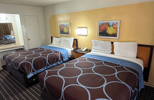 Kingman Hotel | Ramblin Rose Motel