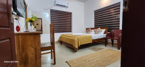 Varkala House | Rams Guest House Samudra-Walk to Cliff,Odayam,Black Beach Varkala