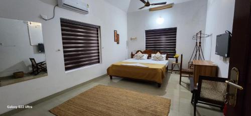 Varkala House | Rams Guest House Samudra-Walk to Cliff,Odayam,Black Beach Varkala