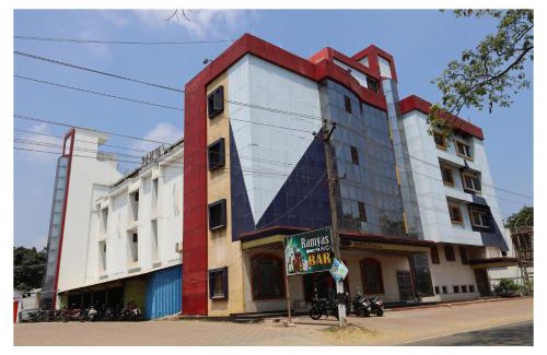 Thirunallar Hotel | RAMYA REGENCY
