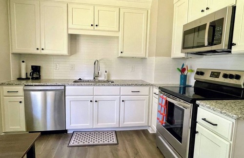 Southeast Raleigh House | Ranch Home on Quiet Court Between Raleigh and Garner
