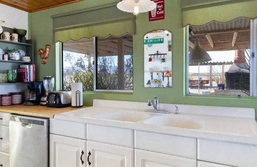 Wonder Valley House | Ranch retreat with private hot tub, shared pool, outdoor living, & scenic vistas