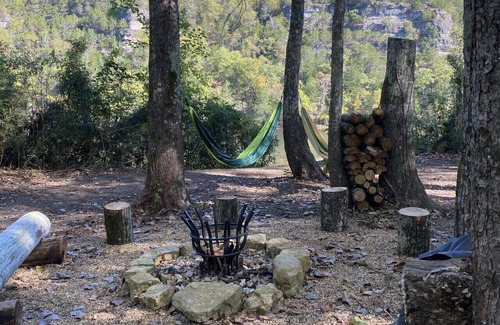 Branson Other | Ranch Stay | 6 Wagons, Trails, & Animals- Sleeps 26