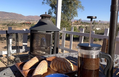 Valle de Guadalupe House | Rancho 29 VDG Wine Valley Cabin for a relaxing gateway.