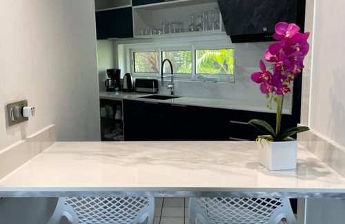 Orient Bay Apartment | RANDOM LISTING