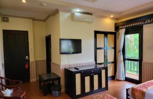 East Ham Tien Beach Resort | Rang Garden Bungalow