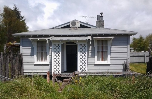Rangataua House | RANGATAUA HILTON Railway Cottage
