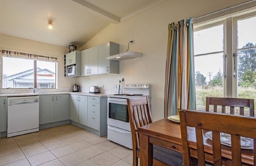 Rangataua House | Rangataua railway cottage