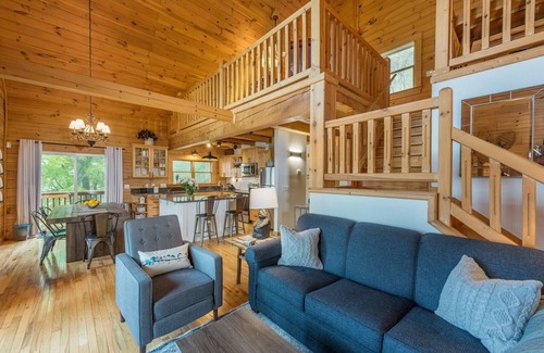 Maggie Valley House | Range Views - Sleeps 6, Firepit, Hot Tub