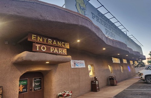 Valle RV Rental | Raptor Ranch