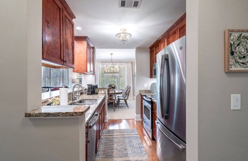 Lake Oconee Condo | Rare 3 Bedroom Reynolds Retreat