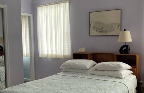 White Lake House | Rare availability