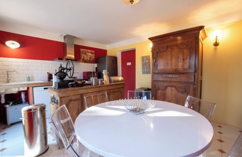 Saint-Gilles Villa | Rare Camargue-Arles, superb property of 500 m2, spa, psicine, 4 to 16 p, park