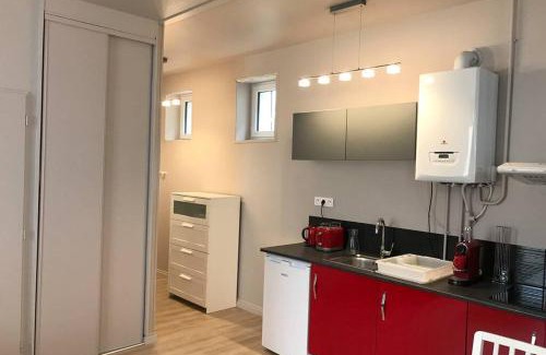 Chamalieres Apartment | RARE PETIT COCON F1 Calme possibilité jacuzzi hammam en sus