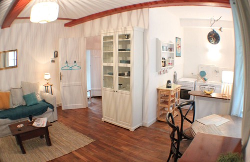 Intra Muros Apartment | Rare unique and cozy pied-à-terre 150m from the sea