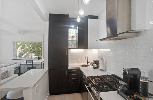 West Beach Apartment | Rare West Beach Studio #4 — blocks to the Beach, Downtown State St & Funk Zone
