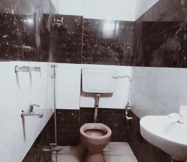 Siliguri Hotel | RATHORE INN