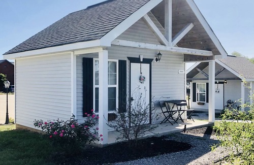 Dry Ridge Cottage | Rattler - Close to the Ark Encounter