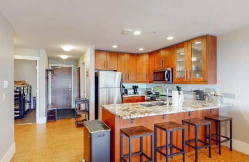 Big White Ski Resort Apartment | Raven 107