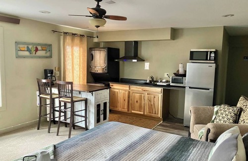 Westcliffe Hotel | Ravens Starry Nights 3rm Suite, w/Fire Pit & Grill