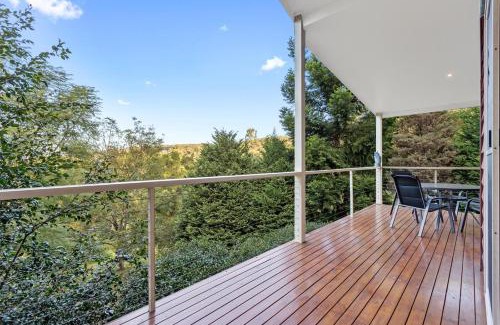 Ravensbourne Ski Chalet | Ravensbourne Escape- Kookaburra Kottage
