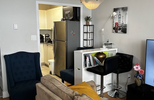 Sherwood Park Condo | Ravishing & centrally located suites for Romantic getaway or Solo travel