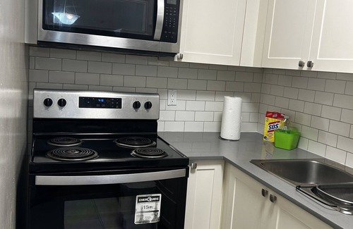 Sherwood Park Condo | Ravishing & centrally located suites for Romantic getaway or Solo travel