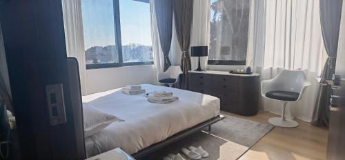 Quartier de Becon Apartment | Ravissant loft avec vue sur Seine