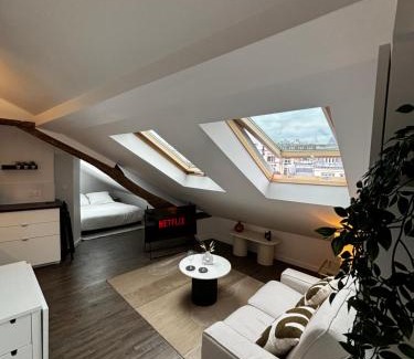 Quartier du Mail Apartment | Ravissant studio parisien