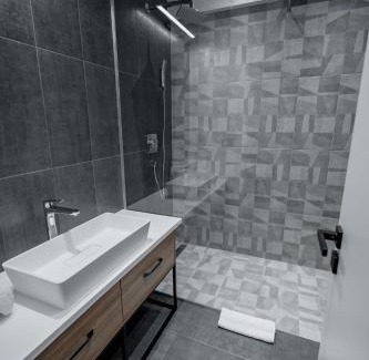 Lugoj House | Razada