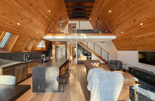 Bartlett House | Razor Brook Chalet | Luxury A-Frame with Hot Tub