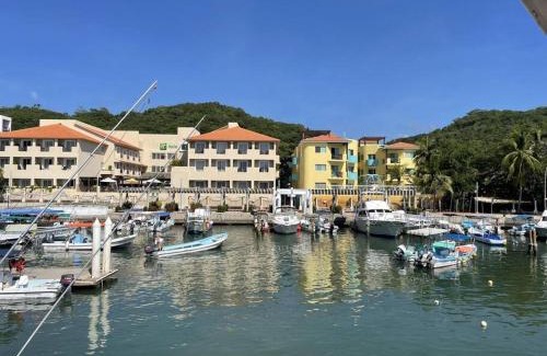 Santa Maria Huatulco Apartment | Real Marina Blue 102B - Santa Cruz