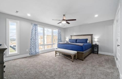 Clarksville House | Rebecca's Downtown Luxury Living (527 N 1st St, #C)
