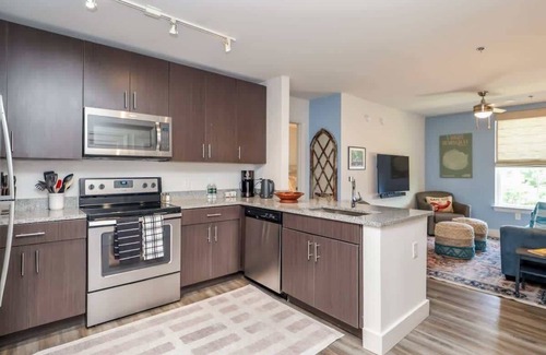 Oxford Condo | Rebel Run at 514 by Apex Short Term Stays