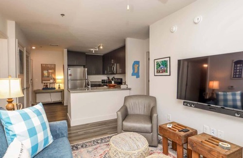 Oxford Condo | Rebel Run at 514 by Apex Short Term Stays
