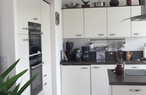 Saint-Malo House | Recent house 300 m from the beach, large landscaped enclosed garden. Small sea view!